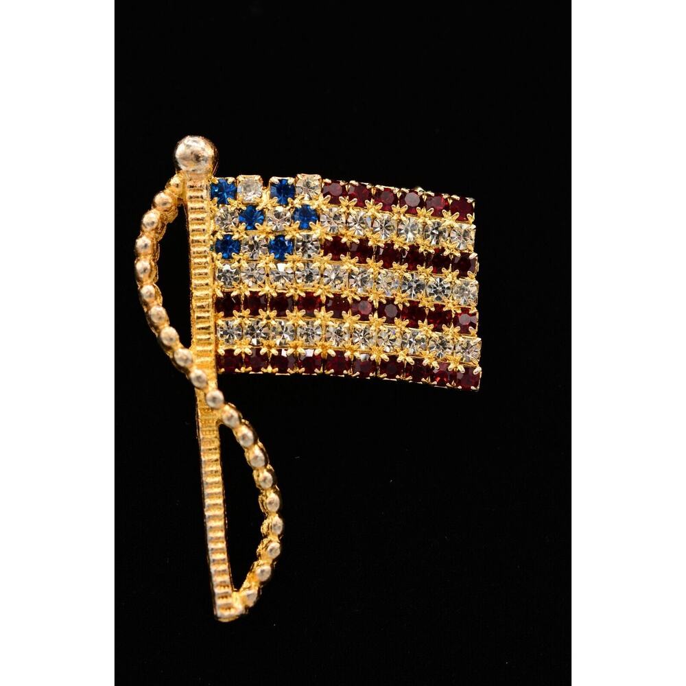 Rafaelia Vintage Pin Brooch American Flag USA Gold Tone Signed 1980s BinAH